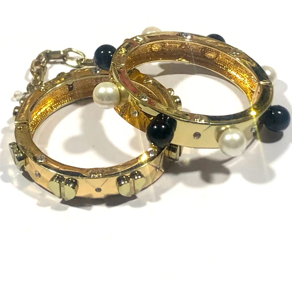 Betsey Johnson Vintage chain handcuff bracelet ❤️